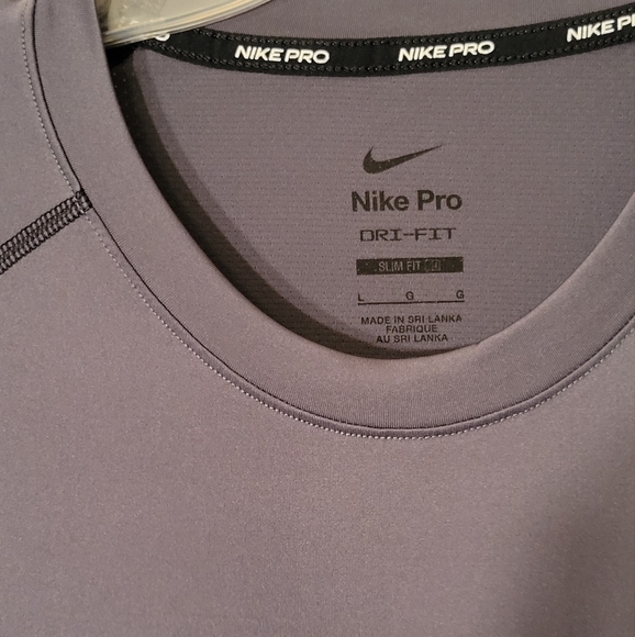Nike dark gray long sleeve dri-fit slim fit shirt - Picture 5 of 12